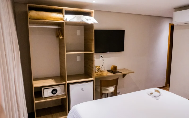 Suite 151 standard (2)